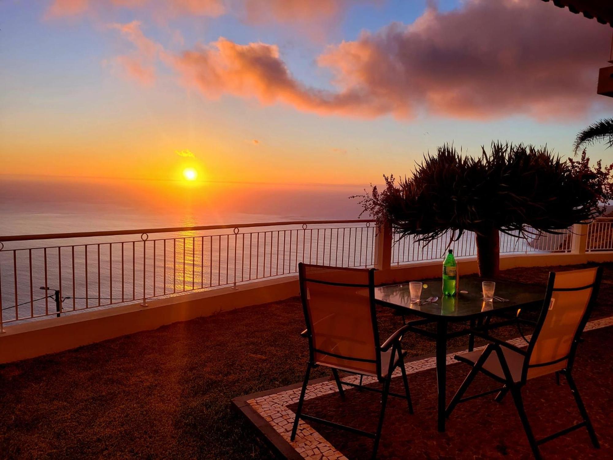 The Best Sea View In Madeira - Casa Farol Fajã da Ovelha Dış mekan fotoğraf